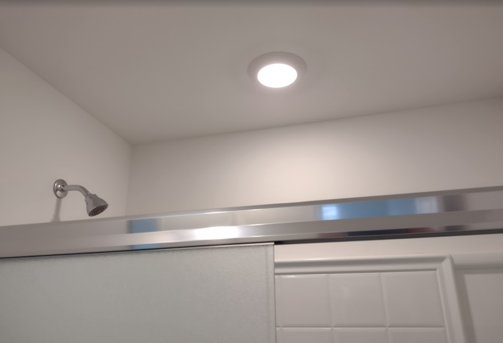 Do recessed shower lights need GFCI protection? Recessed shower light installed above a residential shower.